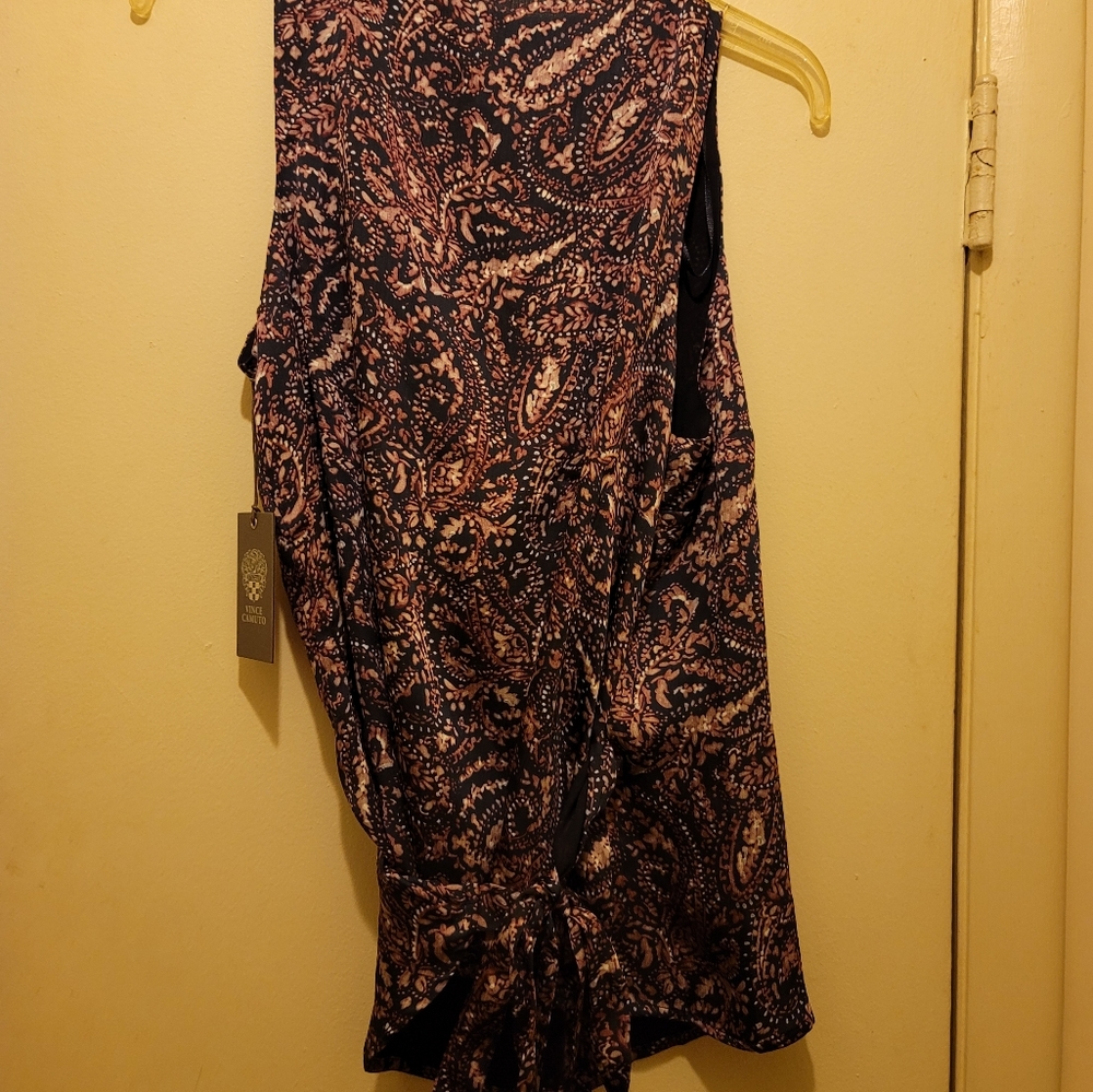 Woman's wrap top - Picture 3 of 6